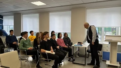 Встреча с саратовским писателем в «Галактике 64»