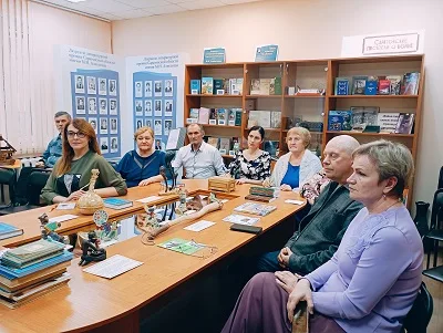 Выездное занятие литературной студии «Голоса поколений». Саратов в гимнастёрке