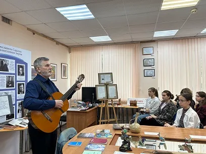 «Полюбите сердцем Родину свою…» – патриотический час с поэтом Иваном Терновым. — фото 1