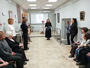 Выставка памяти Юрия Никитина